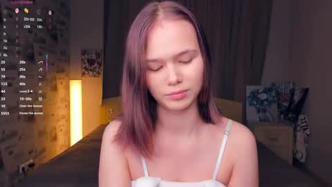 Cozy Lynns room online show from 01-18-26, 09:02