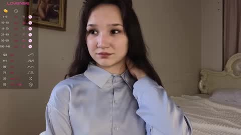 Lola online show from 02-18-25, 06:58