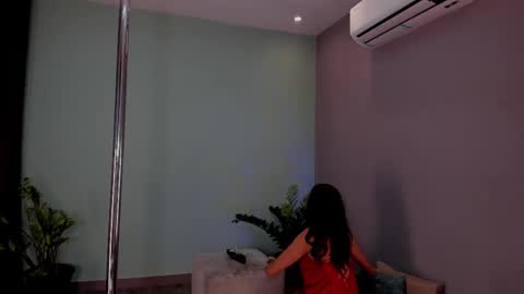 Snapshot of lynnsam_ chatting on 02-04-25, 02:07 lynnsam_ online show from 02-04-25, 02:07