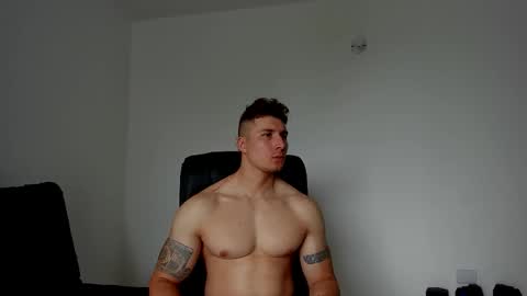 Lyonel online show from 02-17-26, 04:02