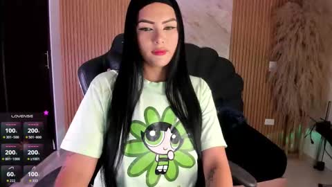   VIVIANA    online show from 09-21-25, 01:51