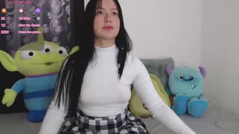 Snapshot of lyshana chatting on 02-15-25, 12:33 lyshana online show from 02-15-25, 12:33