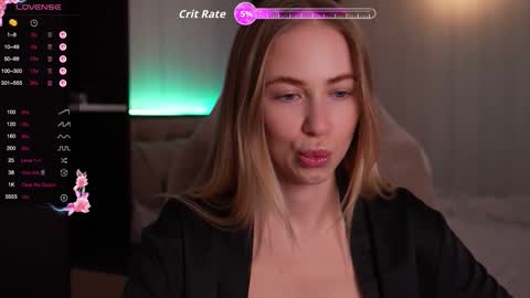 Snapshot of lysii_astra chatting on 03-06-26, 06:04 Liza online show from 03-06-26, 06:04