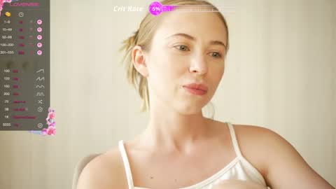 Snapshot of lysii_astra chatting on 06-29-26, 03:34 Liza online show from 06-29-26, 03:34