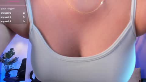 Lyssa  Everyday From 0700 to 1630 Col Time online show from 01-07-25, 07:59