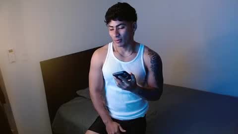 MICHAEL online show from 05-06-26, 02:51