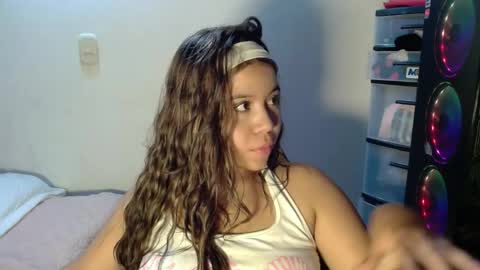 mila online show from 05-02-26, 04:06