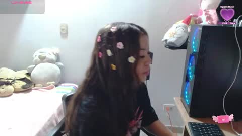 mila online show from 06-10-26, 03:39