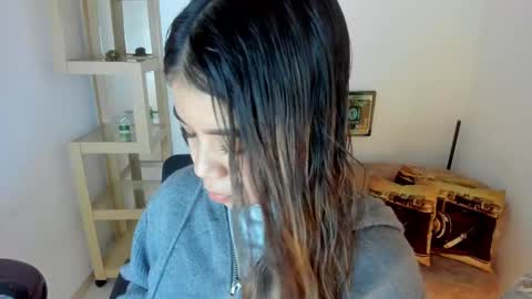 Snapshot of m1lk_choc chatting on 02-19-25, 02:12 Mila online show from 02-19-25, 02:12