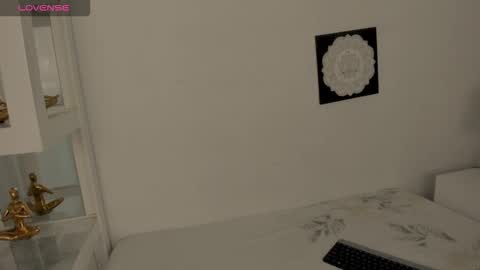 Mila online show from 12-22-25, 03:42