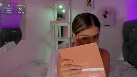 Mila online show from 03-18-26, 03:37