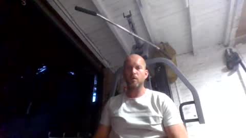 m1niviking online show from 06-15-26, 08:22
