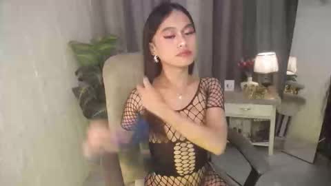 Snapshot of m1sspinay_yassie chatting on 03-13-26, 04:57 Cutie Yassie online show from 03-13-26, 04:57