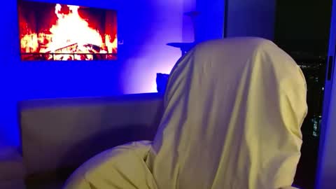 Snapshot of m33li chatting on 03-21-26, 12:48 Meli online show from 03-21-26, 12:48