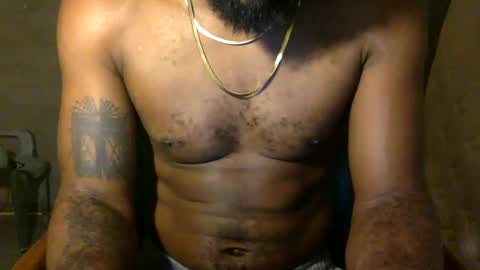Snapshot of m4st3rmarcus chatting on 09-18-25, 08:38 Marcus Black online show from 09-18-25, 08:38