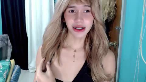 MARIA online show from 05-12-26, 05:54
