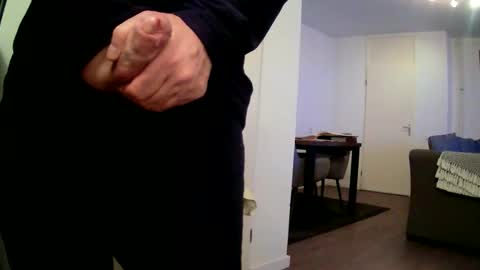Snapshot of m_daan1969 chatting on 01-10-26, 06:53 m_daan1969 online show from 01-10-26, 06:53