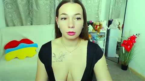 Vikki online show from 06-07-26, 11:25