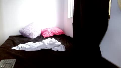 Snapshot of maaddy_thompson chatting on 06-19-26, 10:35 maaddy_thompson online show from 06-19-26, 10:35