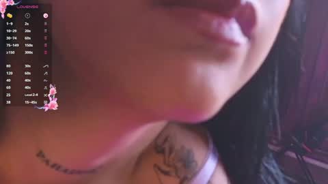 Snapshot of maaluuh chatting on 04-14-26, 05:52 Malu Lopez online show from 04-14-26, 05:52