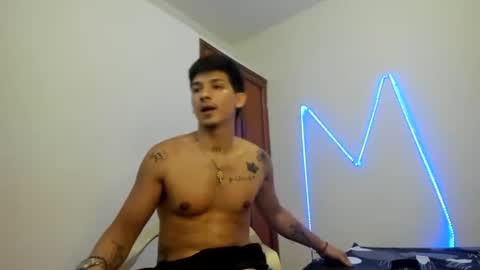 itgram pezlo josue online show from 11-14-25, 02:05