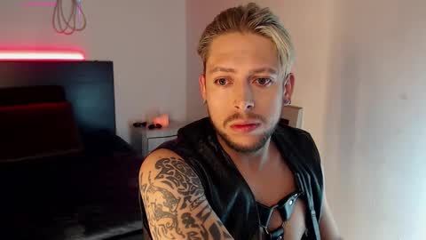 YES MASTER  online show from 11-01-25, 04:14