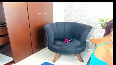 Snapshot of mabelsaravia chatting on 01-18-26, 05:50 mabel online show from 01-18-26, 05:50