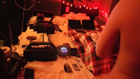 Snapshot of mac1119 chatting on 04-12-26, 03:33 mac1119 online show from 04-12-26, 03:33
