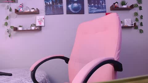 Snapshot of macey_hairy chatting on 01-12-25, 12:55 Macey Elliot Modelo Independiente online show from 01-12-25, 12:55