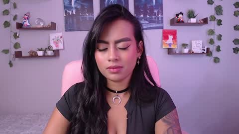 Snapshot of macey_hairy chatting on 01-22-25, 02:56 Macey Elliot Modelo Independiente online show from 01-22-25, 02:56