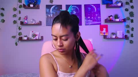 Snapshot of macey_hairy chatting on 02-05-25, 02:16 Macey Elliot Modelo Independiente online show from 02-05-25, 02:16