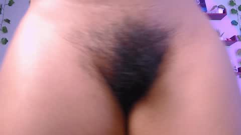 Snapshot of macey_hairy chatting on 02-07-25, 12:42 Macey Elliot Modelo Independiente online show from 02-07-25, 12:42