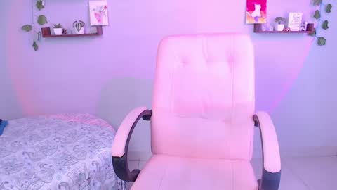Snapshot of macey_hairy chatting on 02-08-25, 07:05 Macey Elliot Modelo Independiente online show from 02-08-25, 07:05