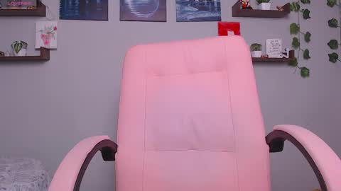 Snapshot of macey_hairy chatting on 02-12-25, 12:01 Macey Elliot Modelo Independiente online show from 02-12-25, 12:01