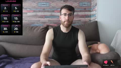 Snapshot of machohiberiko chatting on 02-10-26, 04:00 Jota online show from 02-10-26, 04:00