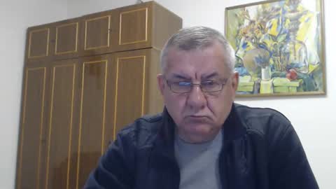 Macho online show from 10-21-25, 06:52