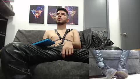 instagram mackdanielsx online show from 12-02-25, 09:54