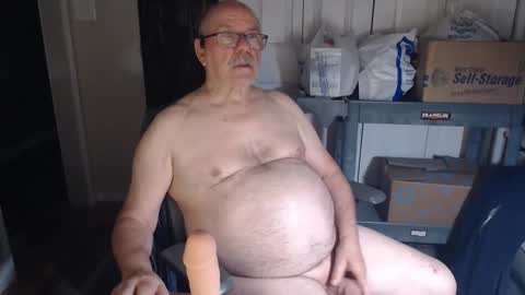 Snapshot of mackb1950 chatting on 05-14-26, 08:32 MackB1950 online show from 05-14-26, 08:32
