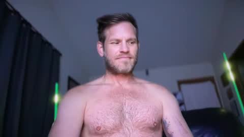 Snapshot of mackincali420 chatting on 10-10-25, 01:26 mackincali420 online show from 10-10-25, 01:26