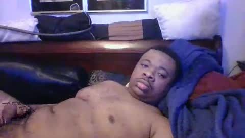 Snapshot of macksexy1996 chatting on 10-25-25, 08:11 Anthony online show from 10-25-25, 08:11