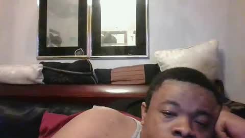 Snapshot of macksexy1996 chatting on 10-30-25, 04:30 Anthony online show from 10-30-25, 04:30