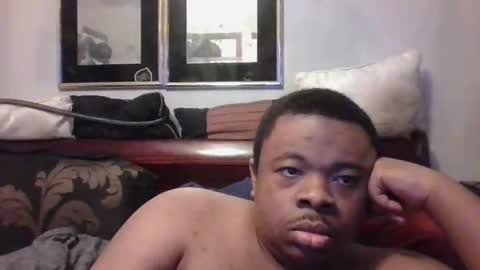 Snapshot of macksexy1996 chatting on 10-31-25, 11:39 Anthony online show from 10-31-25, 11:39