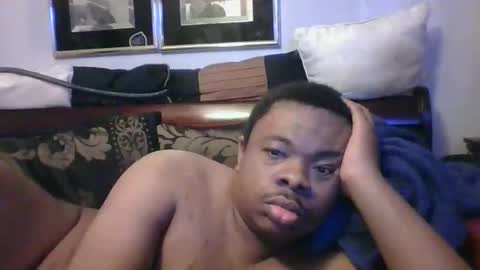 Snapshot of macksexy1996 chatting on 11-14-25, 05:17 Anthony online show from 11-14-25, 05:17