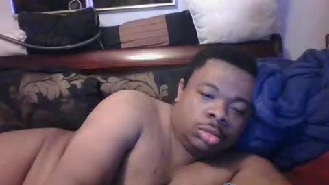 Snapshot of macksexy1996 chatting on 11-17-25, 12:38 Anthony online show from 11-17-25, 12:38