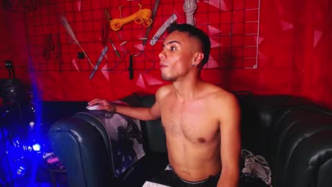 Macky online show from 01-25-25, 09:15