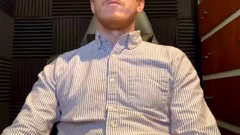 Snapshot of macsheridan chatting on 03-13-26, 05:52 Mac online show from 03-13-26, 05:52