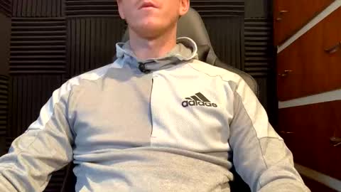 Snapshot of macsheridan chatting on 03-19-26, 12:14 Mac online show from 03-19-26, 12:14