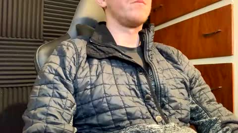 Snapshot of macsheridan chatting on 03-21-26, 07:06 Mac online show from 03-21-26, 07:06