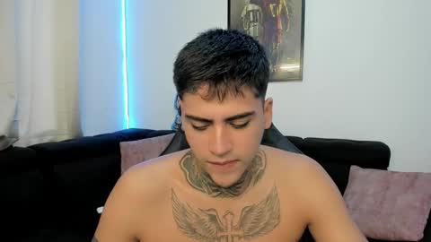 Snapshot of mad_maxxx1 chatting on 01-23-25, 01:24 max online show from 01-23-25, 01:24