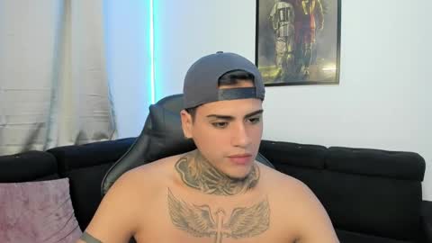 Snapshot of mad_maxxx1 chatting on 02-16-25, 11:16 max online show from 02-16-25, 11:16